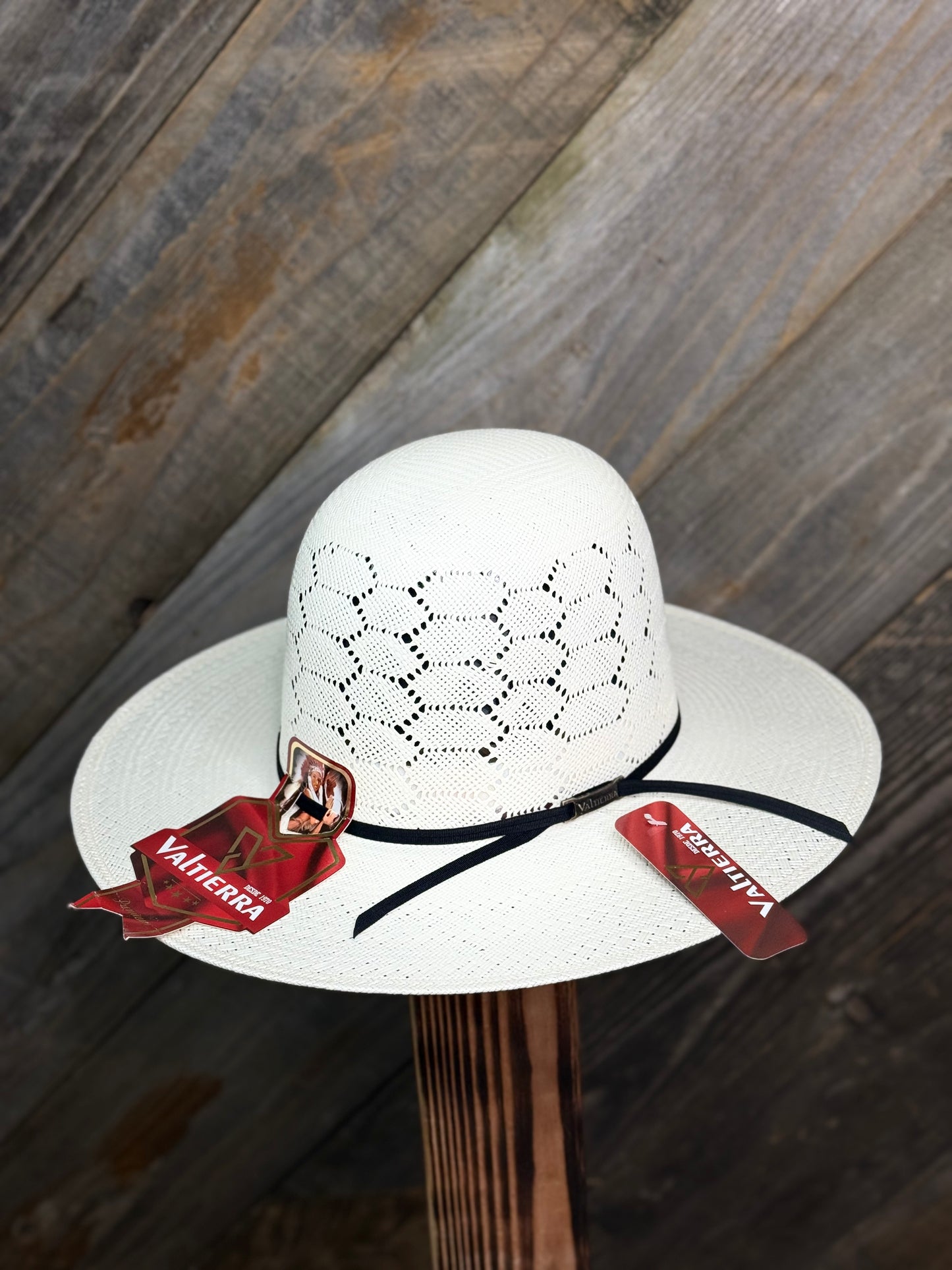 Valtierra Straw 6” Honeycomb
