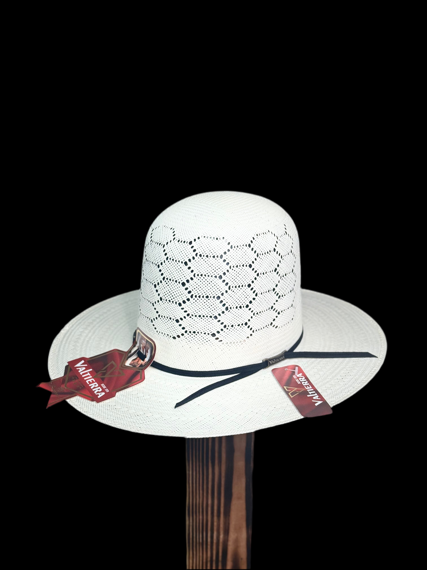 Valtierra Straw 7” Honeycomb